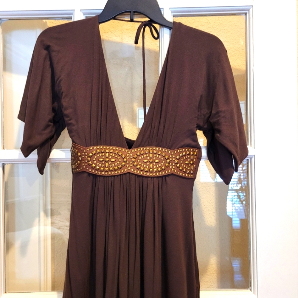 Cute brown Sky top